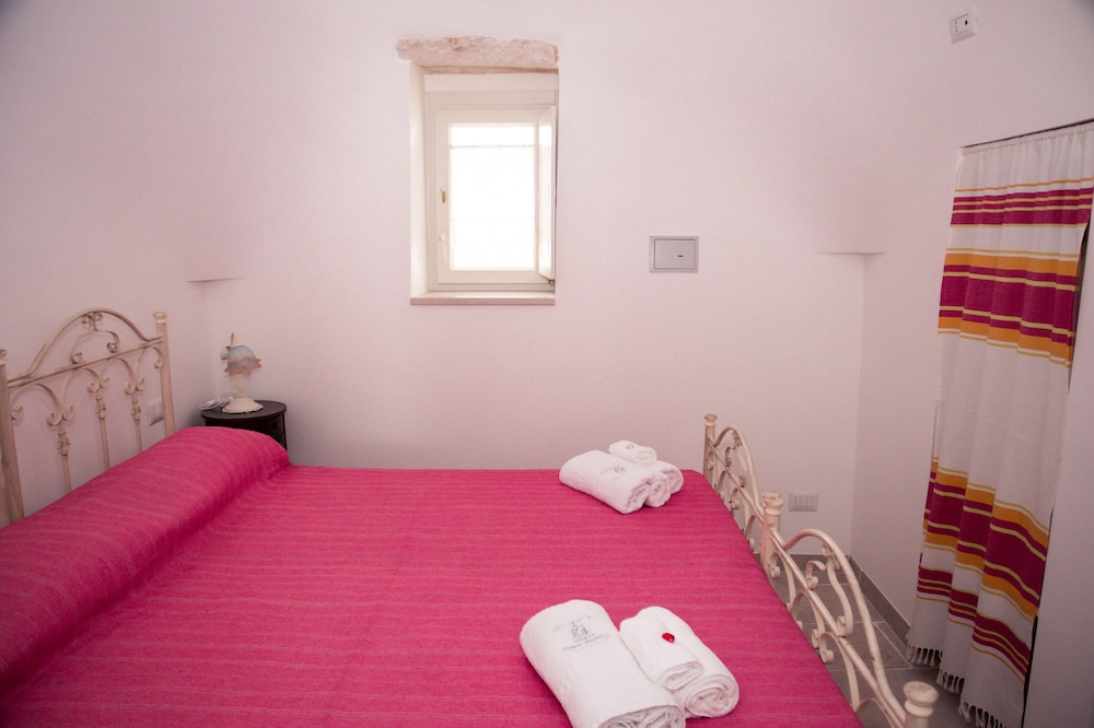 Classic Apartment, 1 King Bed with Sofa bed (Il ciliegio)