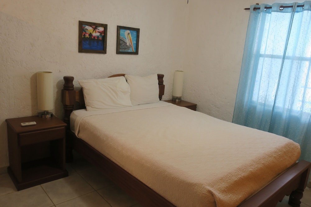 Luxury Condo, 1 Bedroom, Pool View, Garden Area photo 3
