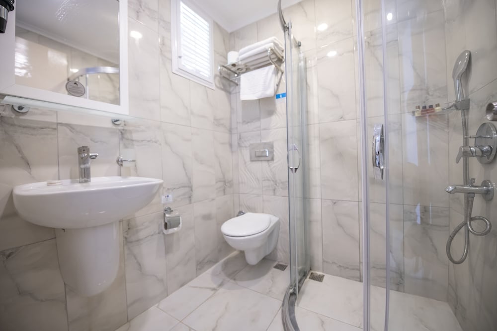 Standard Double Room, 1 Bedroom, Sea View - Photo 6