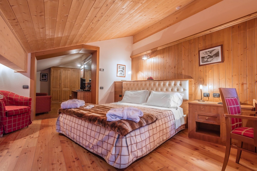 Deluxe Suite, Sauna photo 3