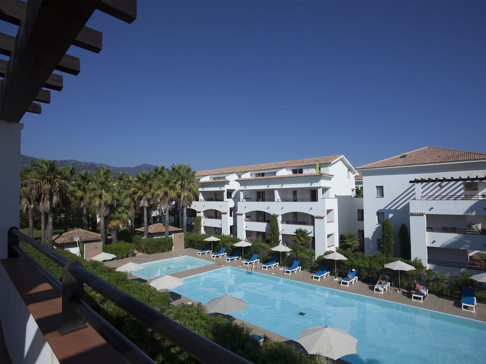 Apartment, 3 Bedrooms, Sea View (8 personnes) photo 2