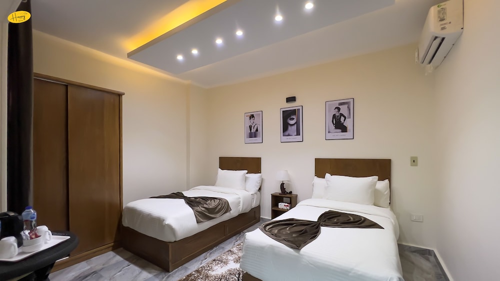Basic Double Room, 2 Twin Beds photo 1