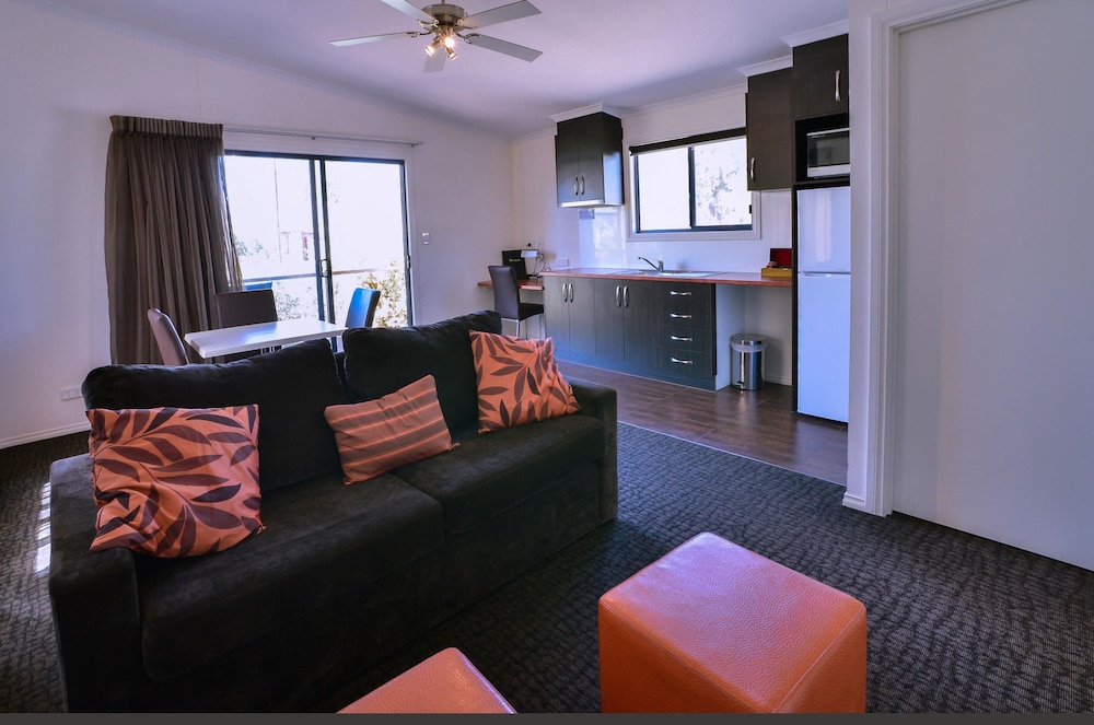 Executive Suite, 1 King Bed, Non Smoking