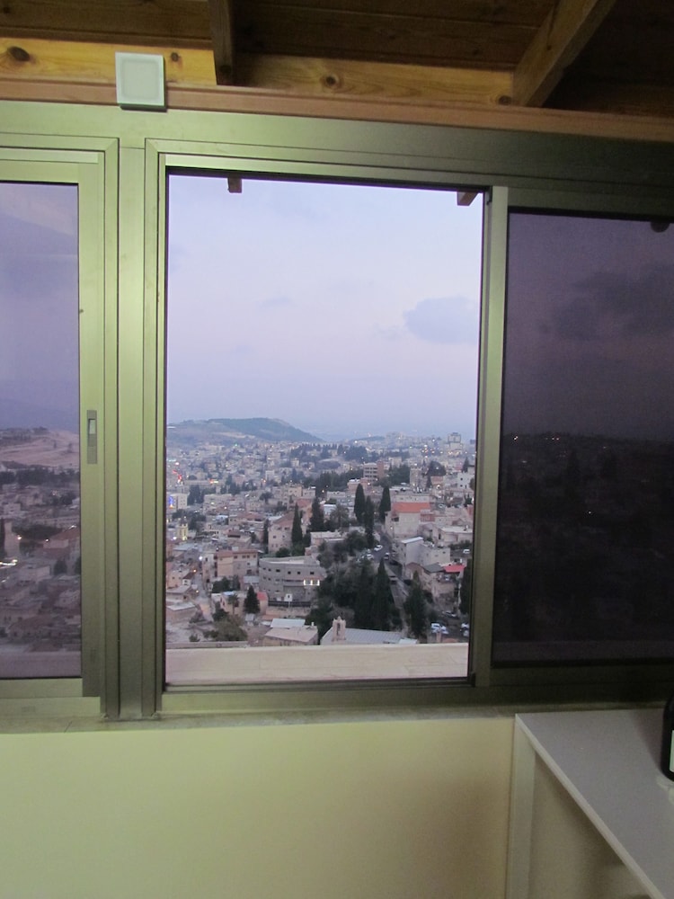 Double or Twin Room, City View photo 2