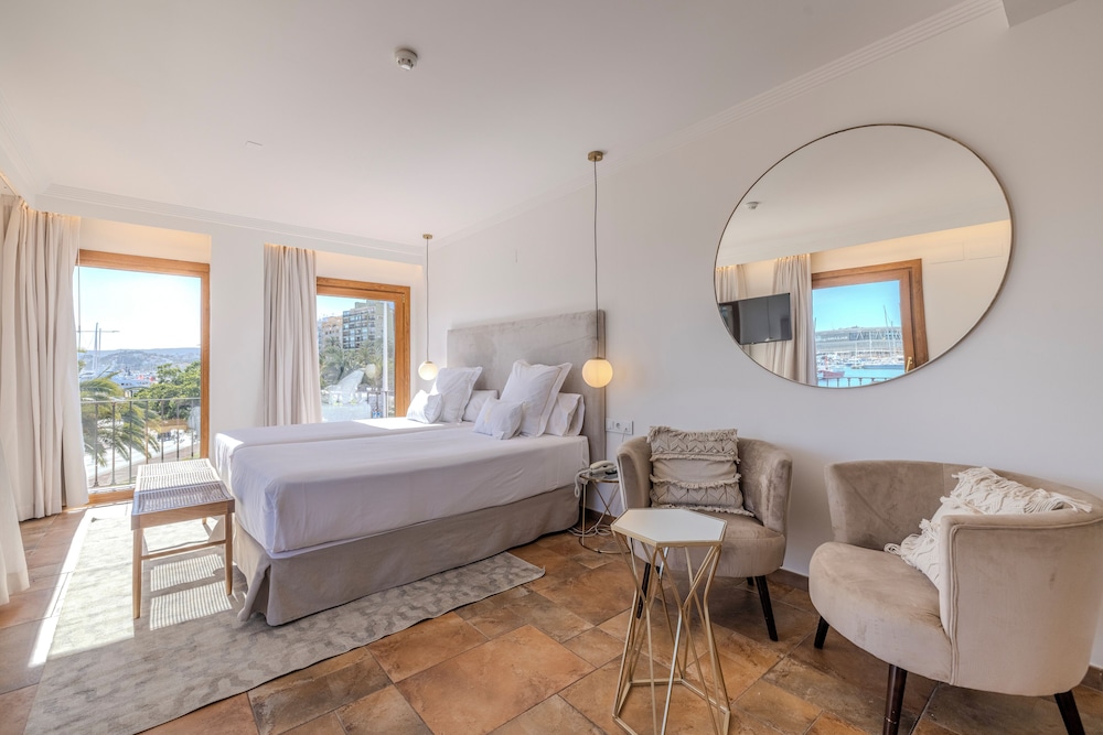 Habitación Junior Suprema con Vista al Puerto