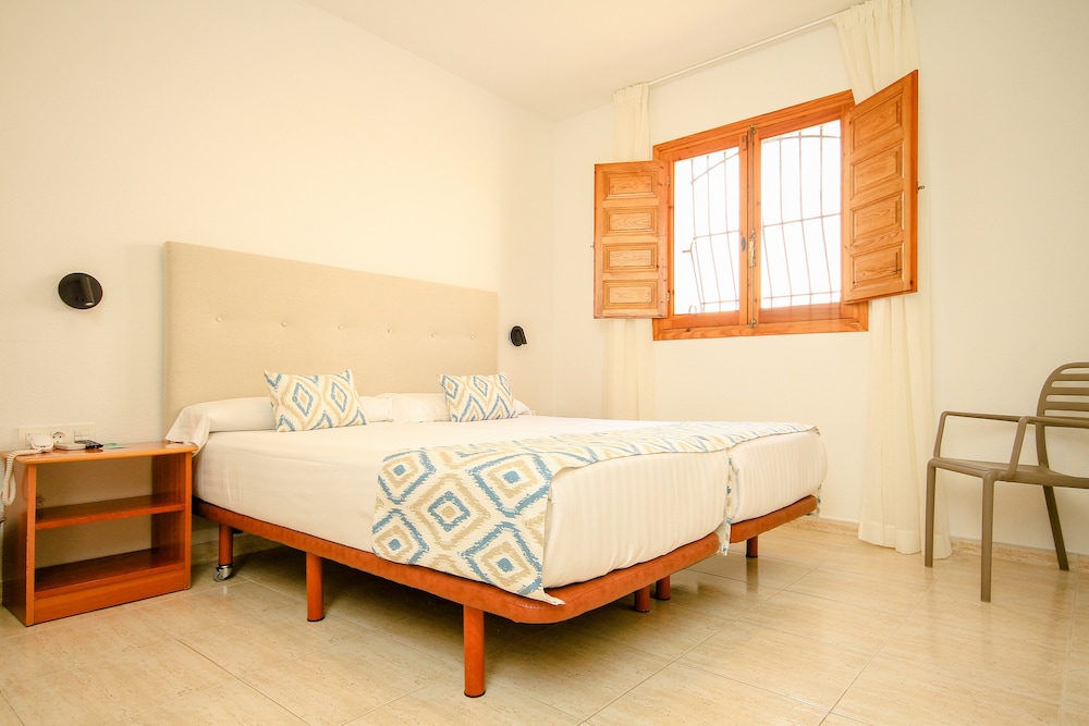 Superior Double Room - Photo 2