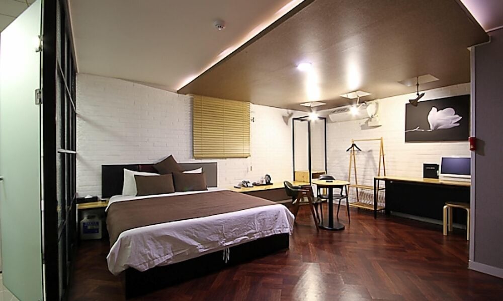 VVIP - Photo 4