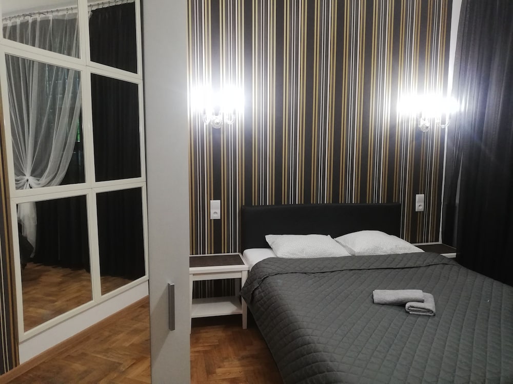 Basic Double Room, Courtyard View (5) photo 2