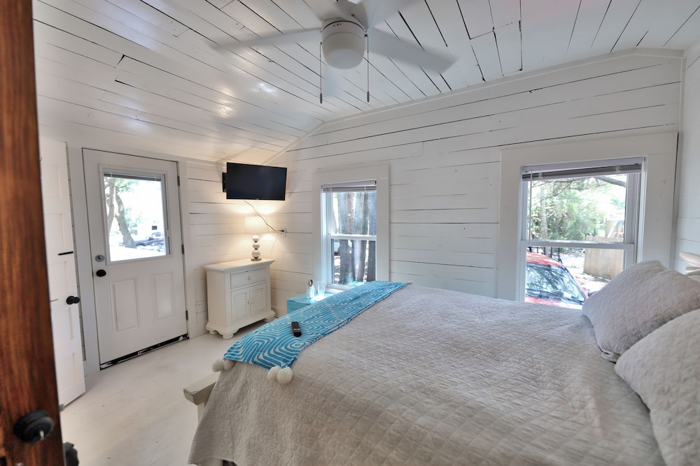 Standard Room photo 2