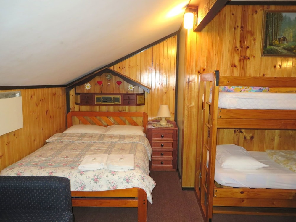 6 Share Room photo 1