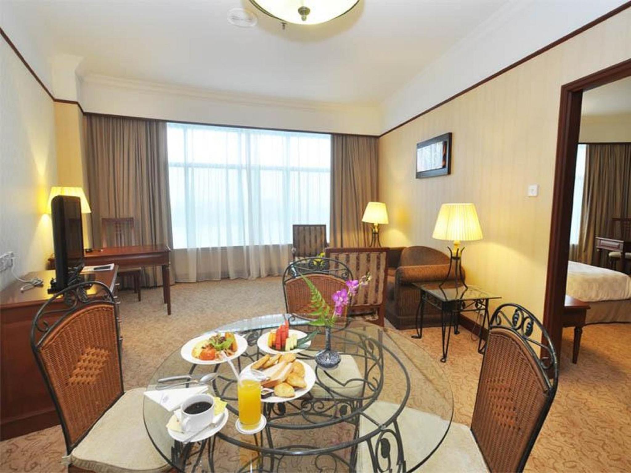 Executive Queen Room photo 3