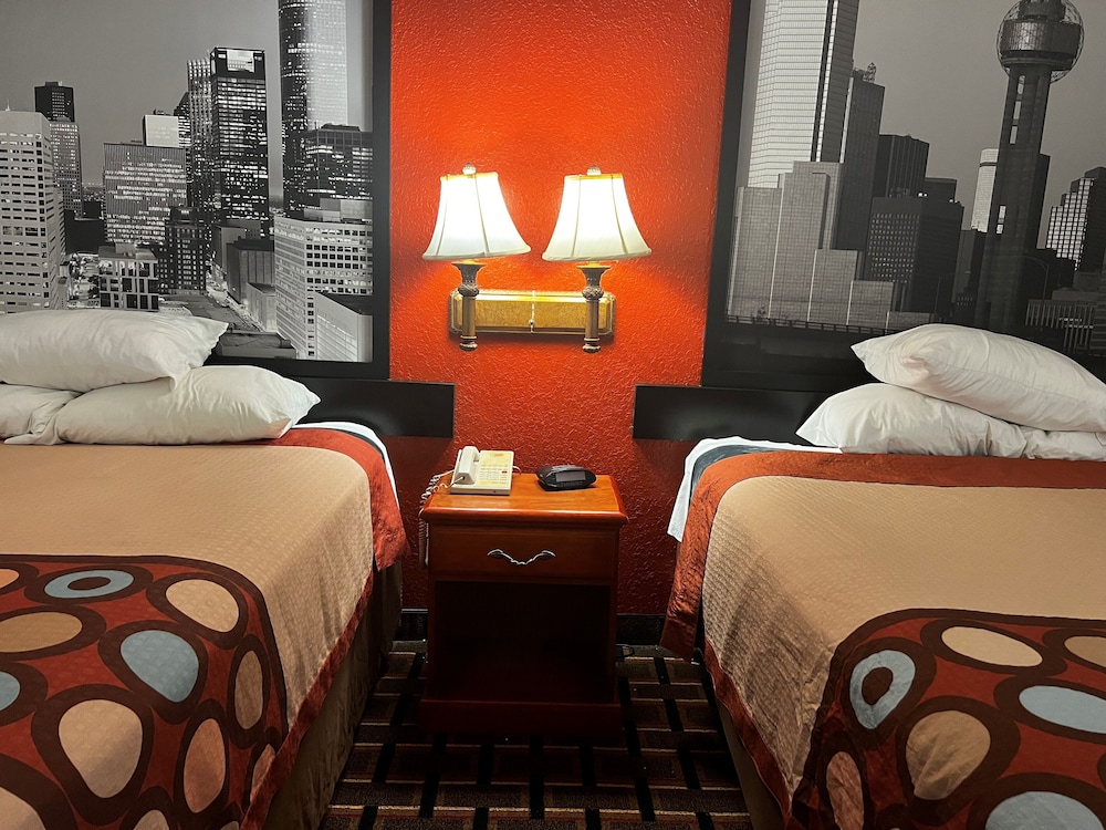 Standard Room, 2 Queen Beds - Photo 4