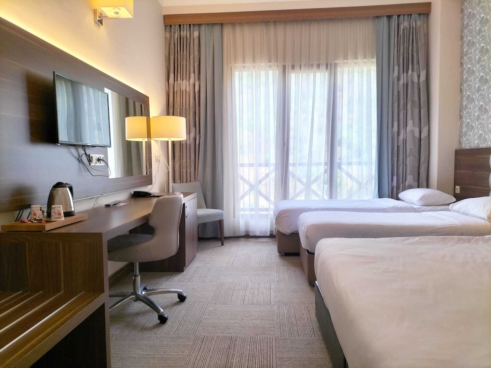 Standard Quadruple Room - Photo 4