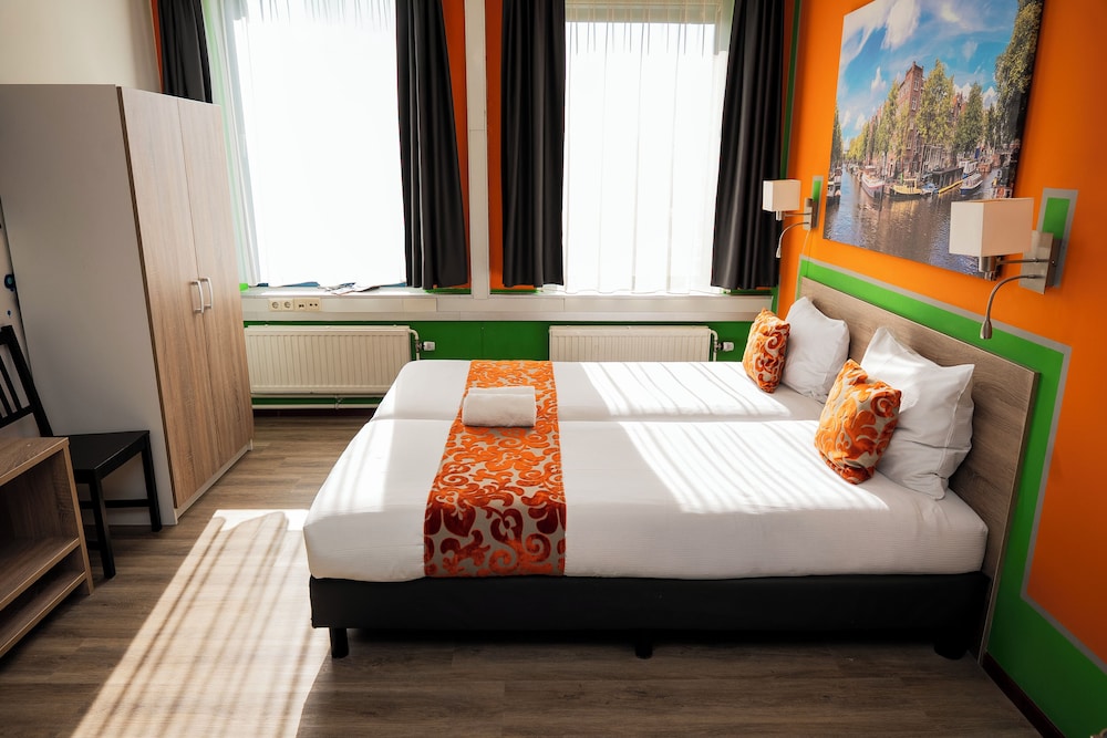 Economy Quadruple Room