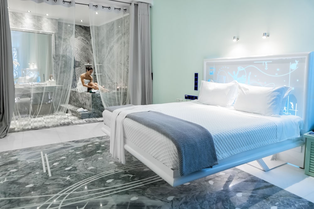 Suite, Private Pool, Sea View photo 3