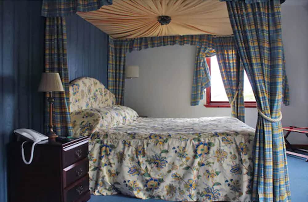 Double or Twin Room, Sea View photo 2