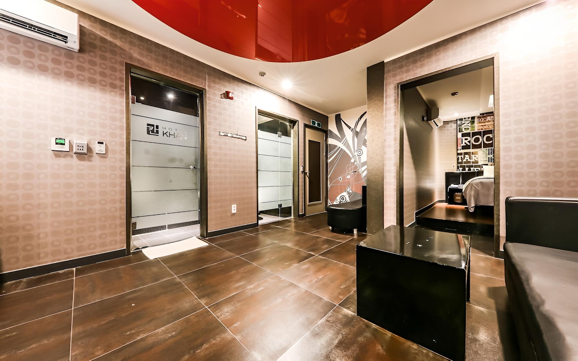 Room (Suites) photo 1