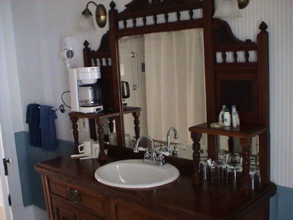 Room (The blue room) photo 2