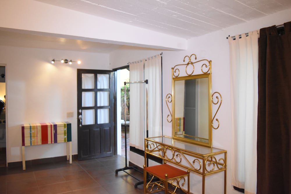 Deluxe Room, 1 Queen Bed, Garden View (Dalia) photo 3