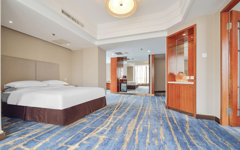 Family Double Or Twin Room photo 3