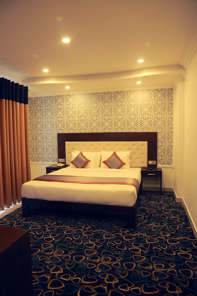 Double Room, Balcony, Lakeside photo 3