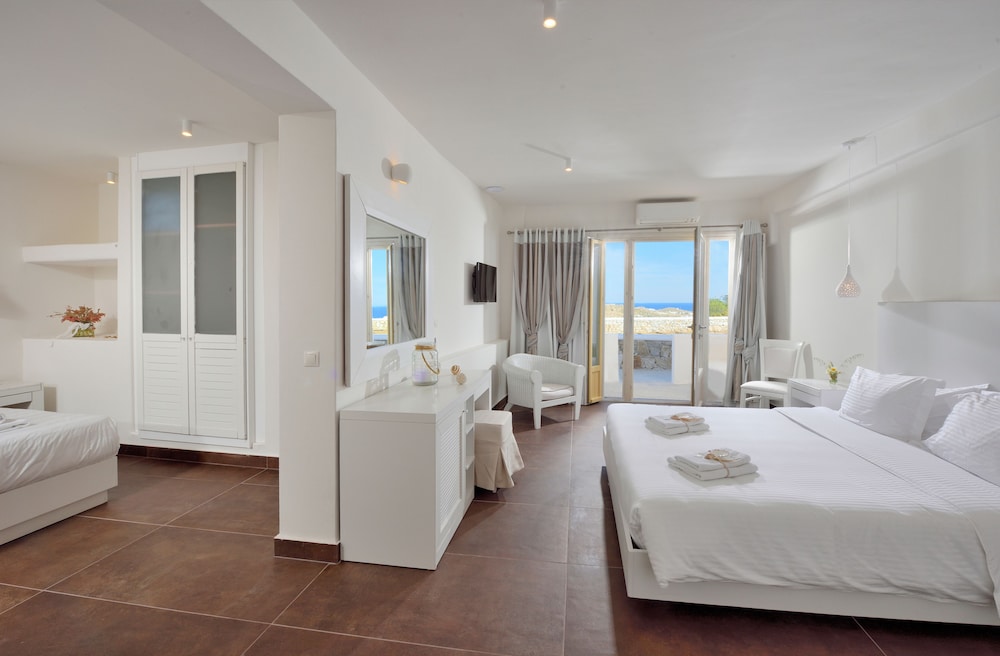 Quadruple Room, 2 Bedrooms photo 3