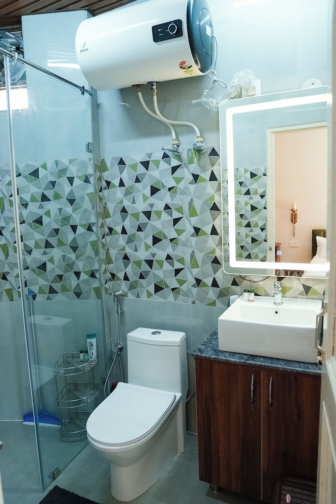 Basic Double Room - Photo 6