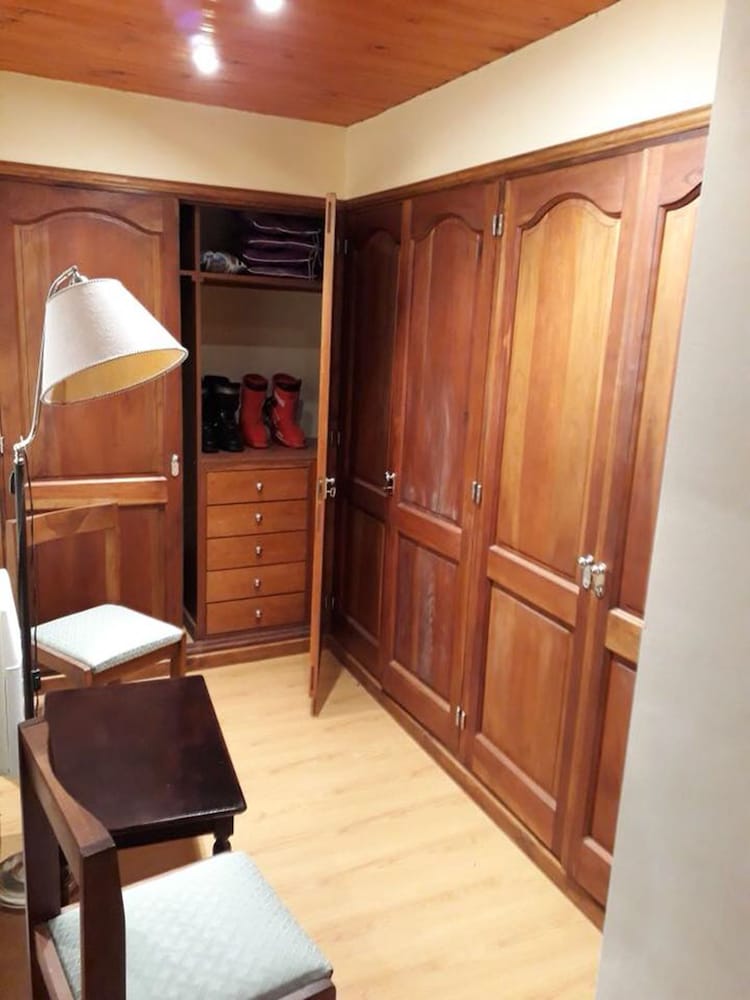 Twin Room, Shared Bathroom photo 2