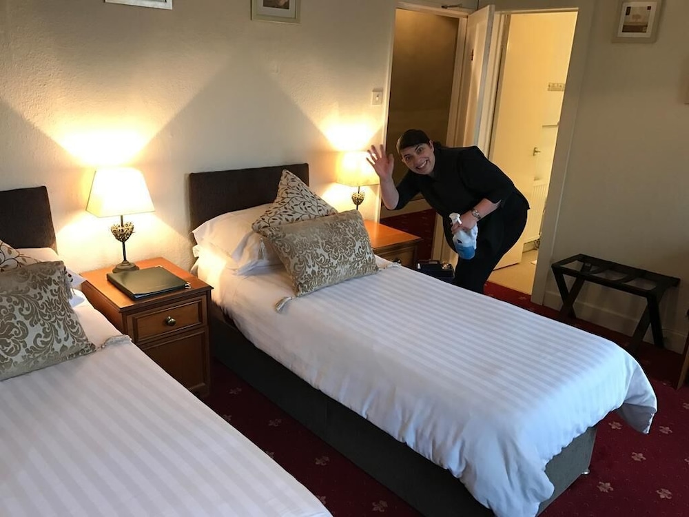 Basic Single Room