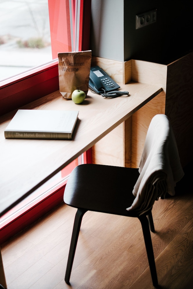 Business Room photo 1