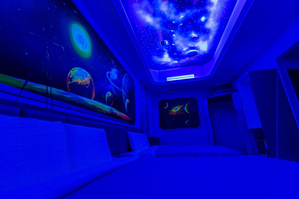 Superior Quadruple Room photo 3