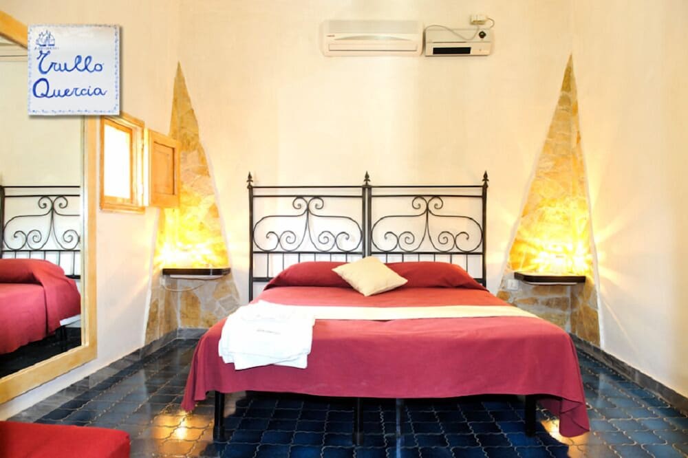 Traditional House, Accessible (Trullo Quercia)