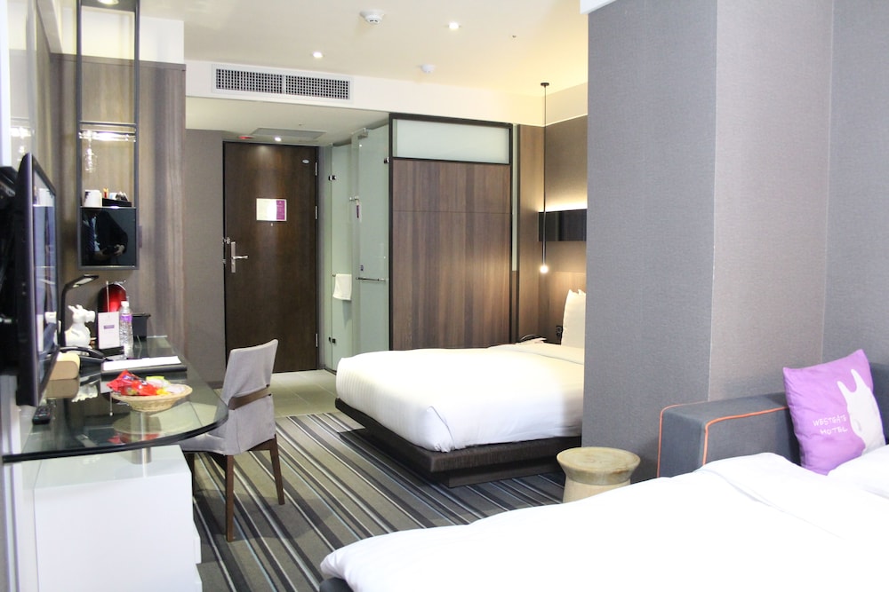 Executive Suite, 1 Double Bed (with extra sofa bed)
