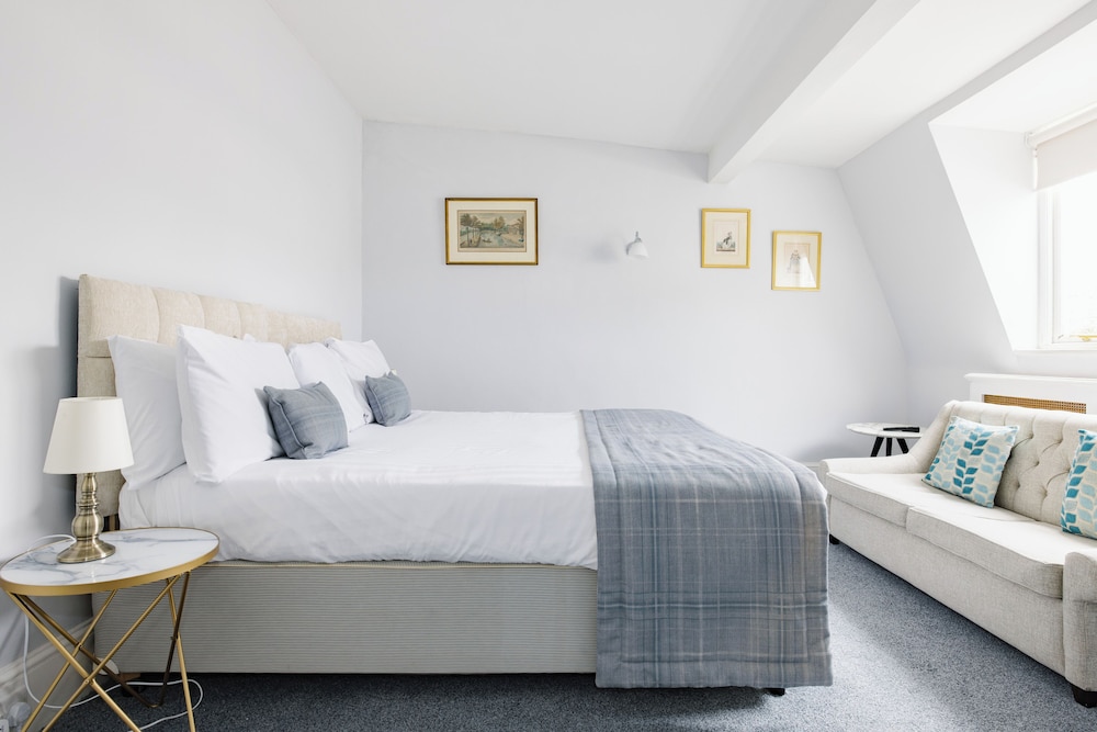 Standard Double or Twin Room photo 2