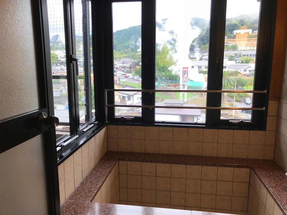 Premium Japanese Style Room, Semi Open-air Bath photo 3