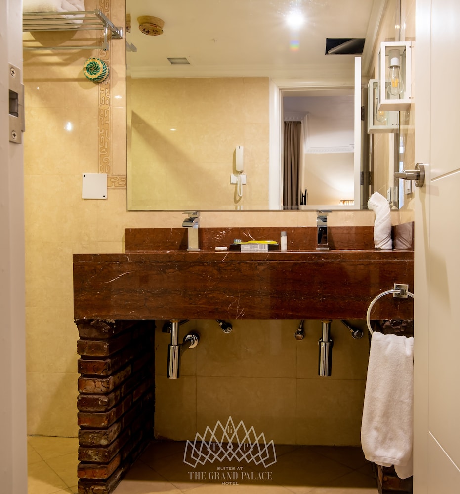 Deluxe Double Room - Photo 6
