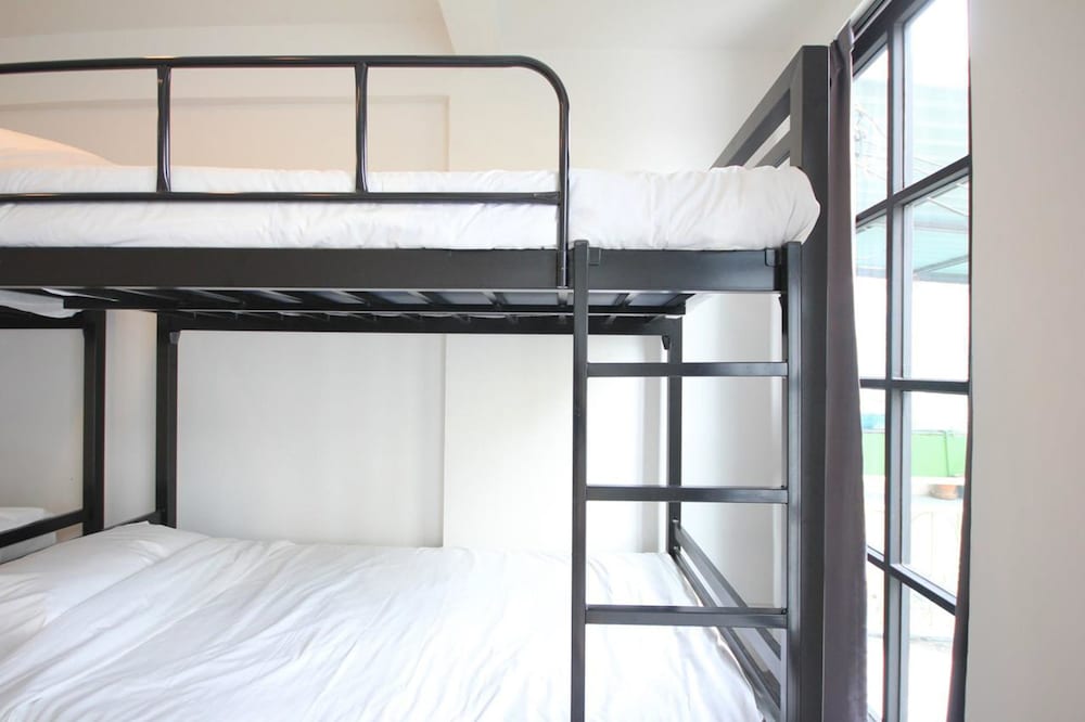 Bed in Mixed Dormitory photo 3
