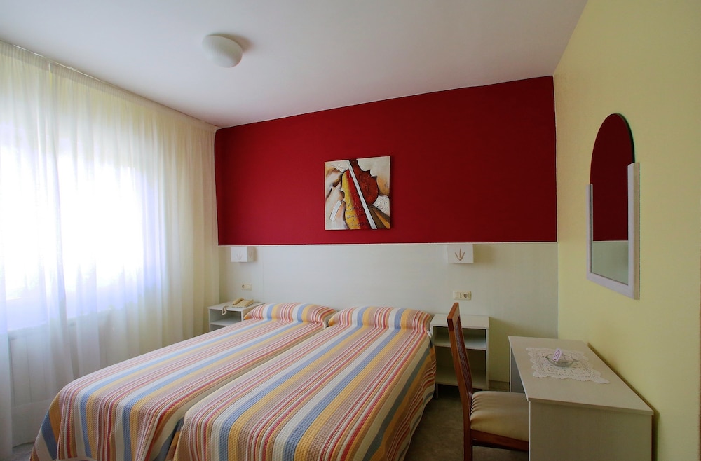 Habitación Doble (2 Camas)