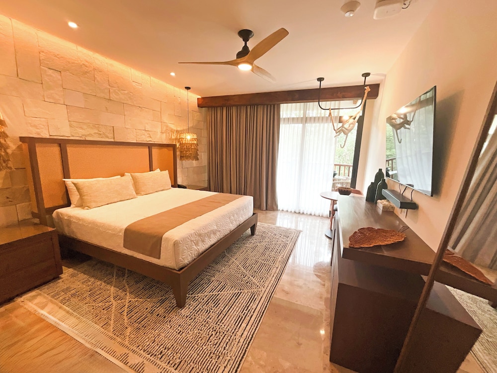 Presidential Suite photo 1