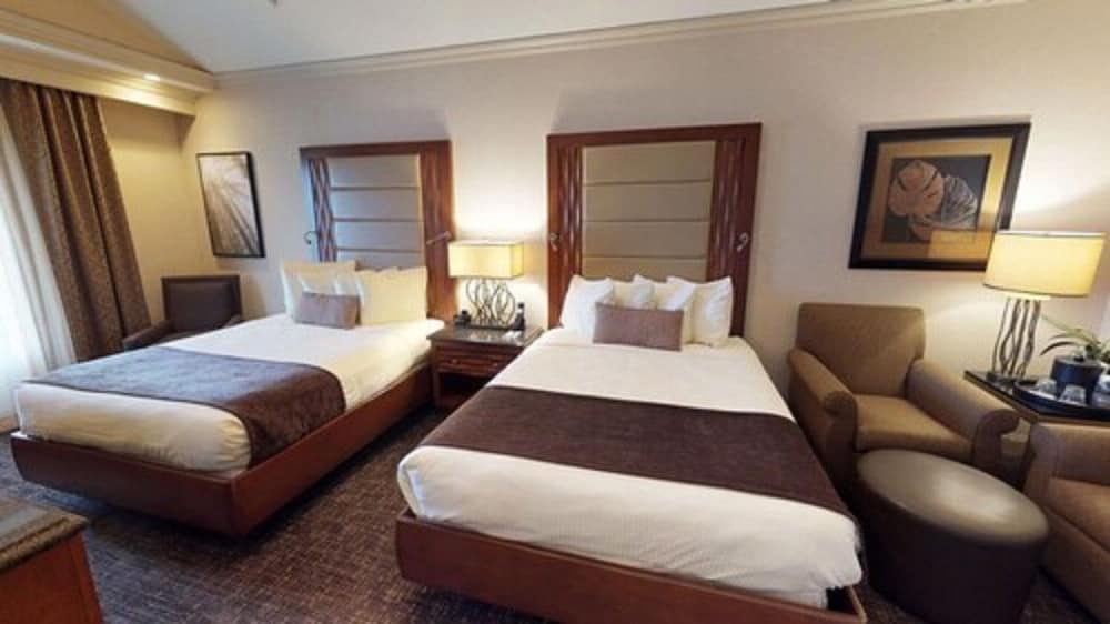 Suite, Multiple Beds, Non Smoking, Kitchen (Living Room, Sofabed, Full Kitchen) - Photo 2