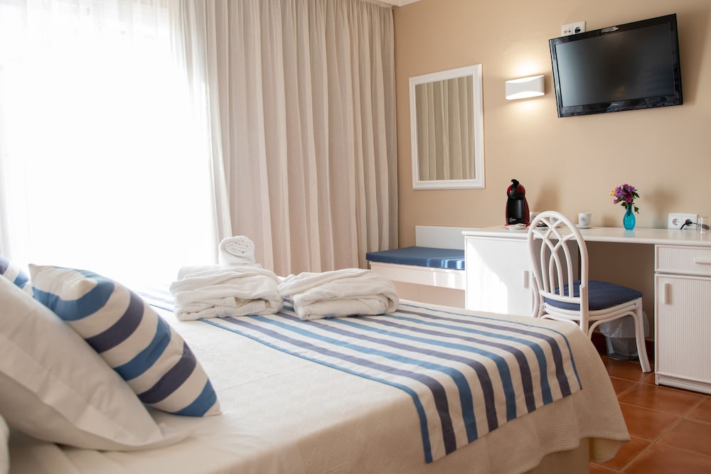 Premium Double Room Single Use (Spa Acces) photo 3