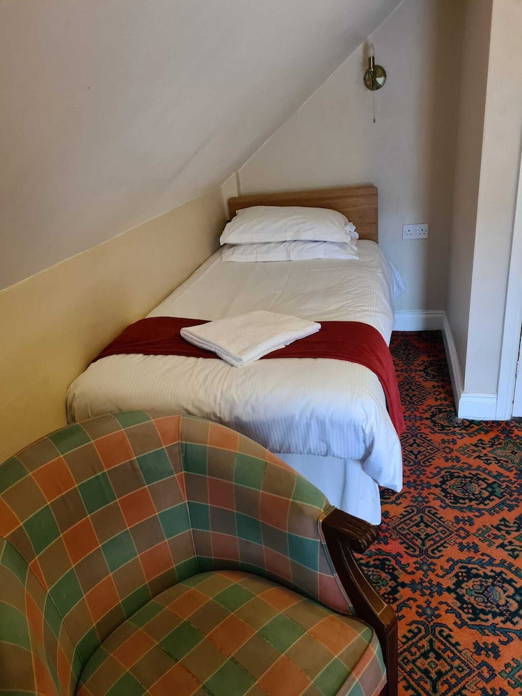 Single Room, Ensuite photo 2