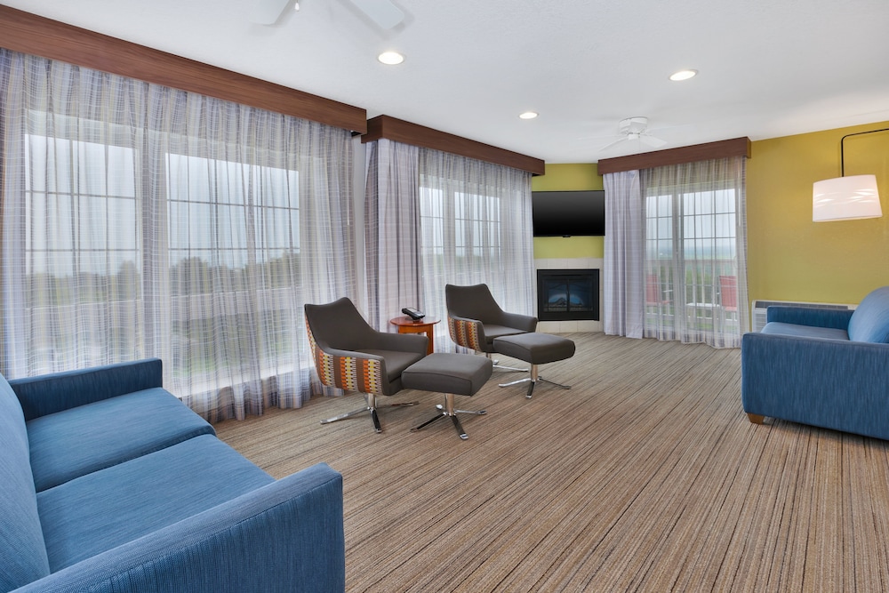 Suite, Penthouse, 2 King Bedrooms, Jetted Tub, Full Kitchen (Valley View) - Photo 3