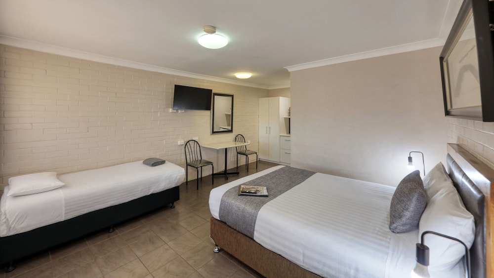Executive Room photo 2