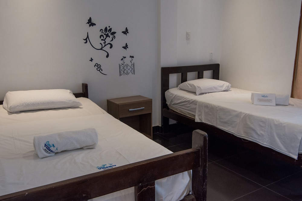 Standard Twin Room, 2 Twin Beds photo 3