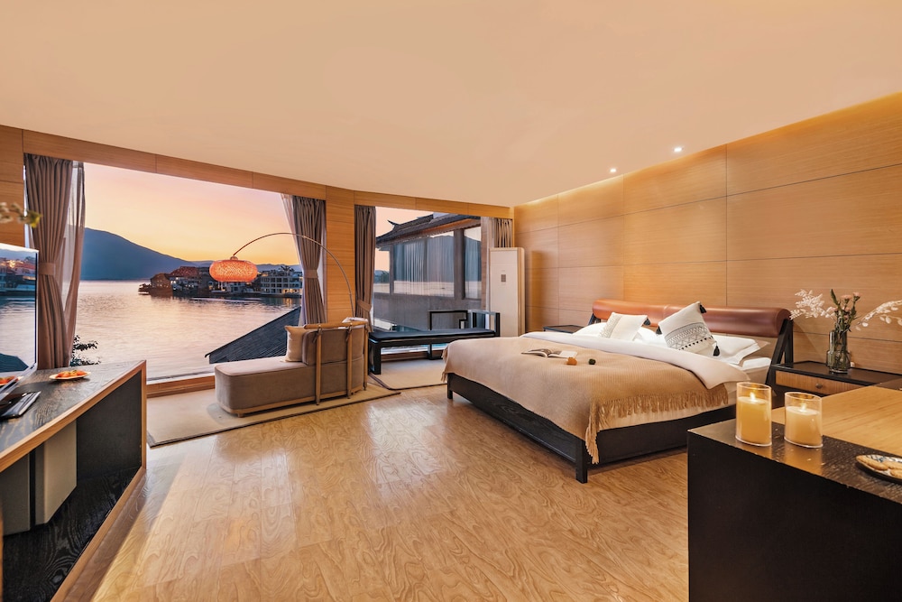 Exclusive Double Room, Ocean View photo 1