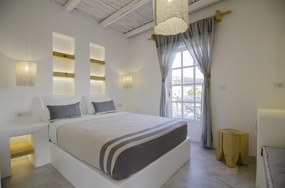 Superior Double Room - Photo 1