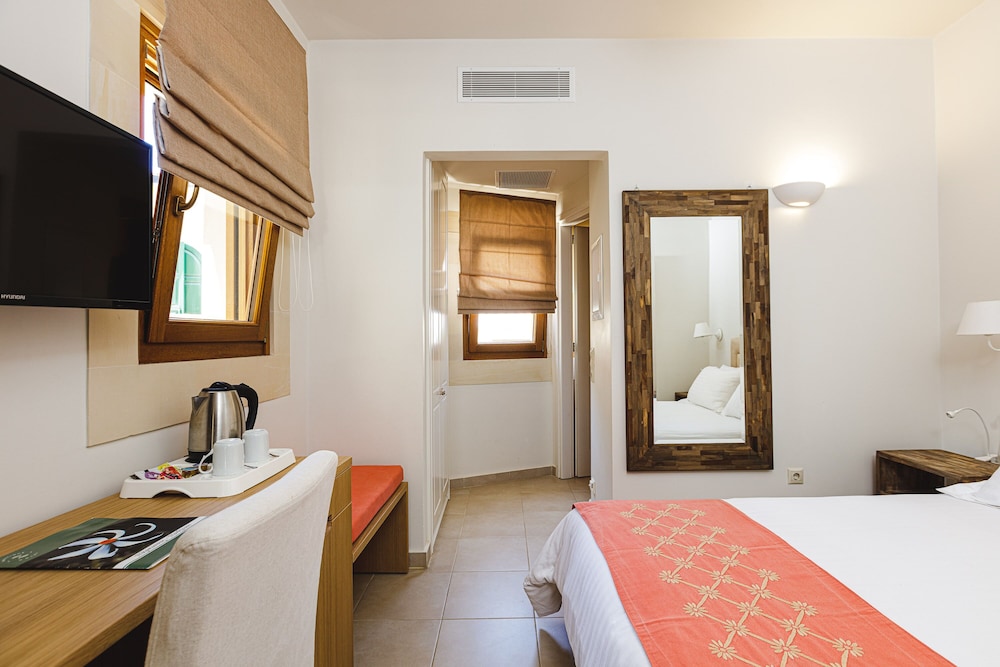 Standard Room - Narkisos photo 1