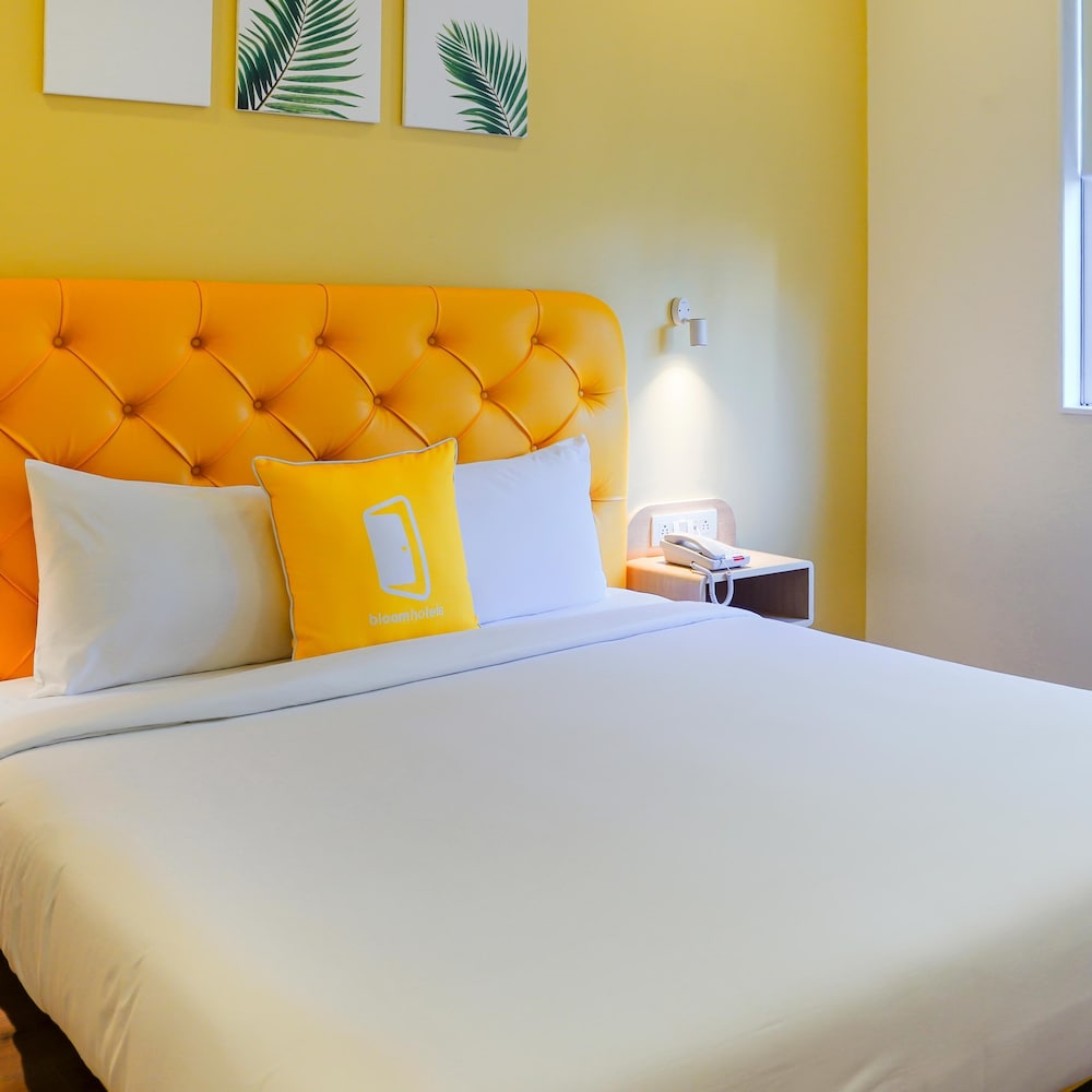 Standard Double Room - Photo 7