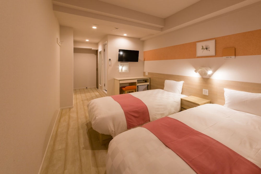 Standard Twin Room, Non Smoking (Single Use) photo 2